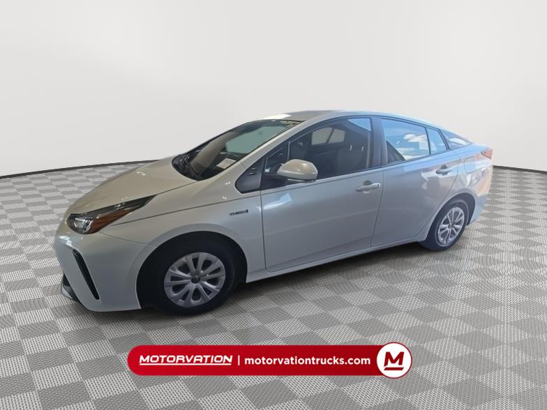 2022 Toyota Prius LE (8616) Main Image