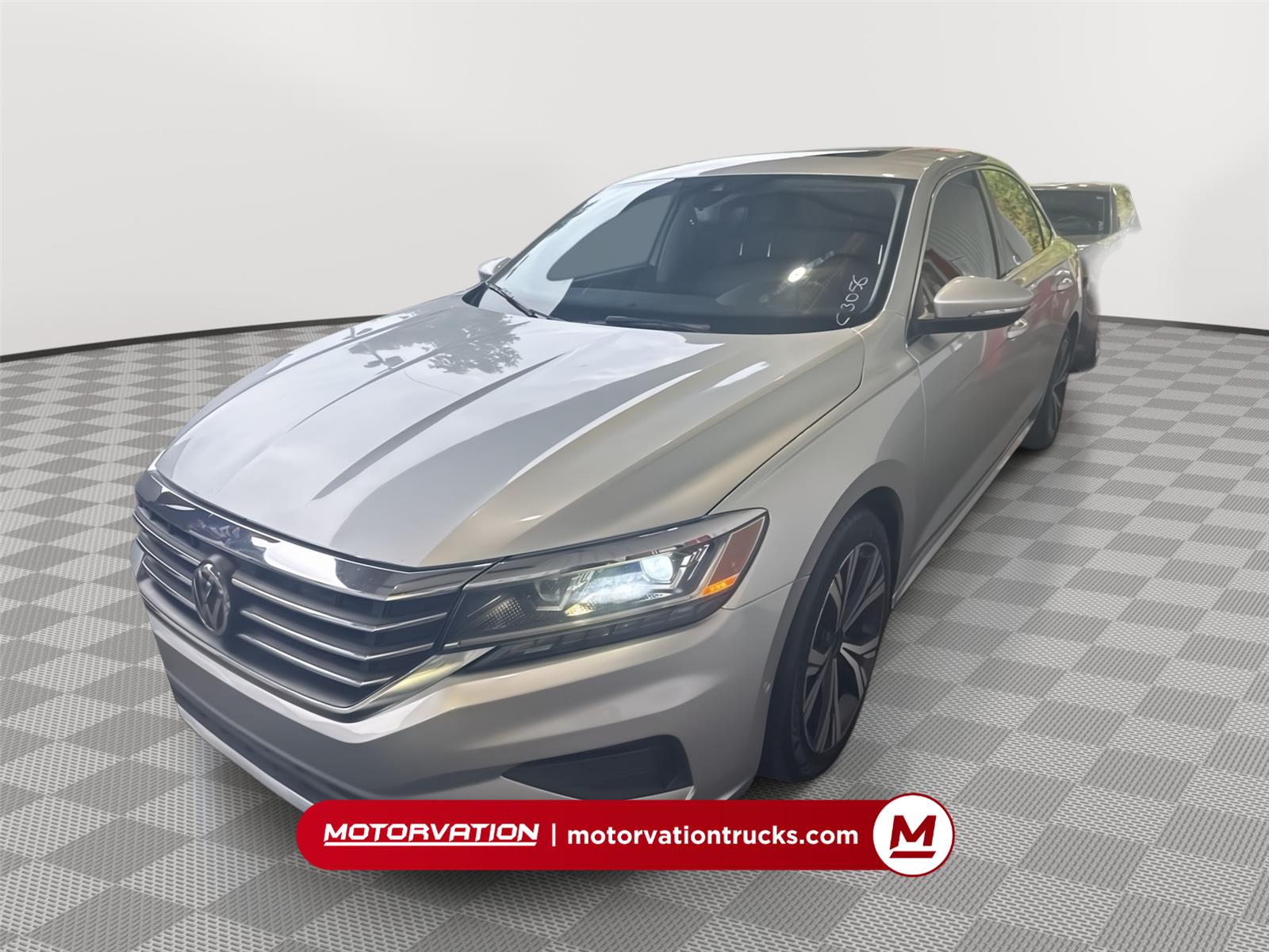 2020 Volkswagen Passat 2.0T SEL (8634) Main Image