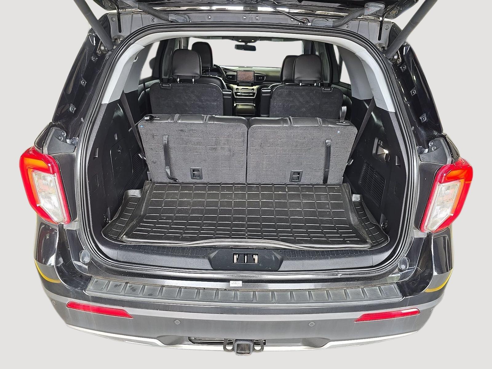2022 Ford Explorer XLT - Photo 4