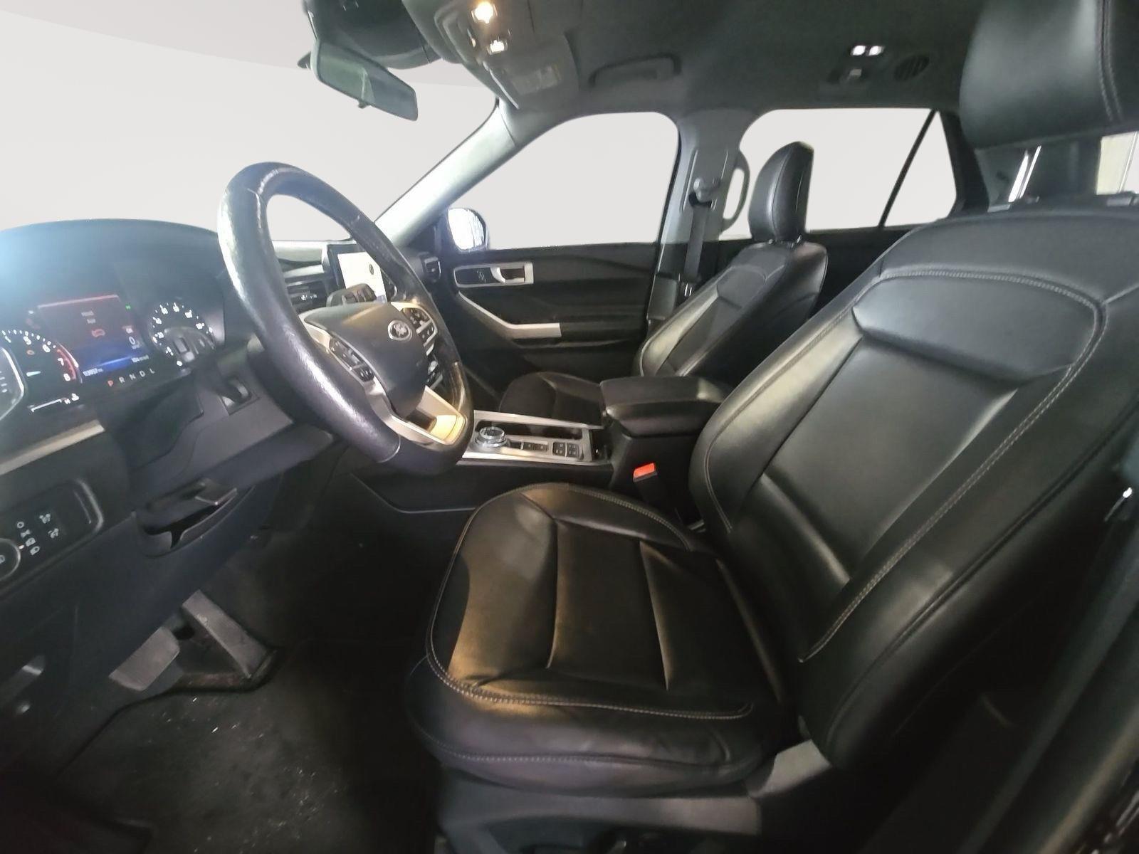 2022 Ford Explorer XLT - Photo 9