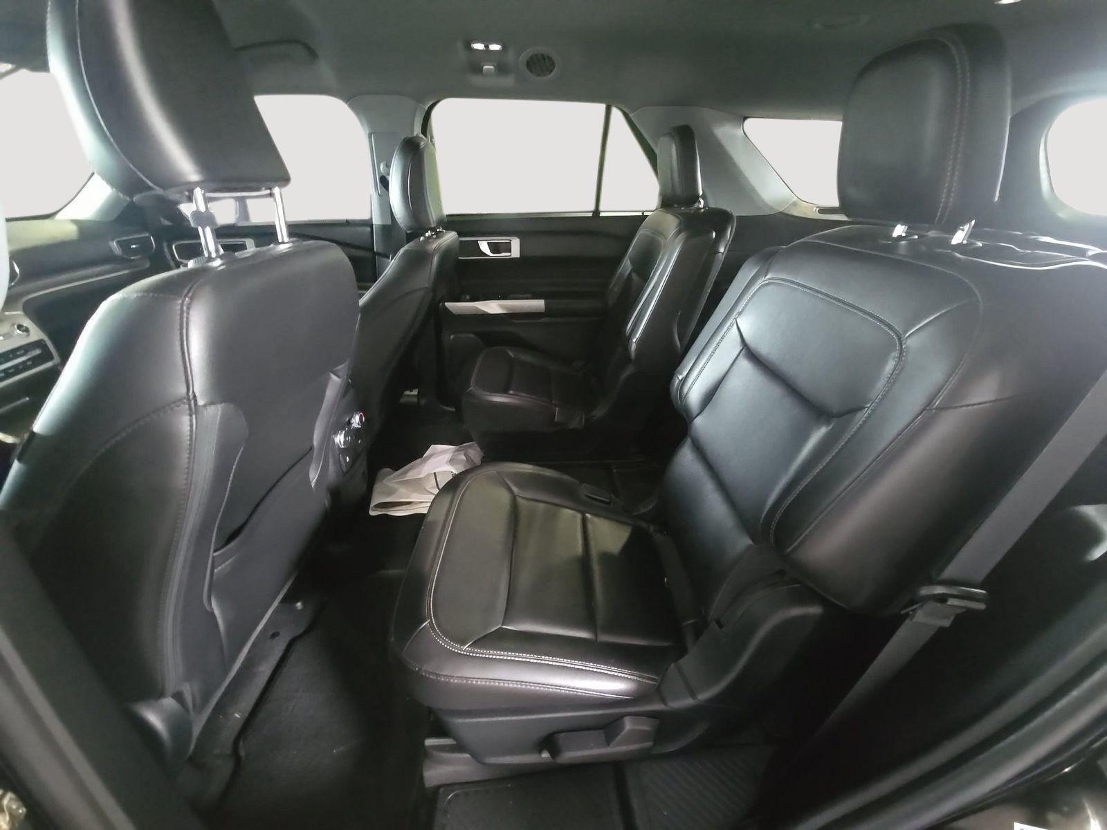 2022 Ford Explorer XLT - Photo 10