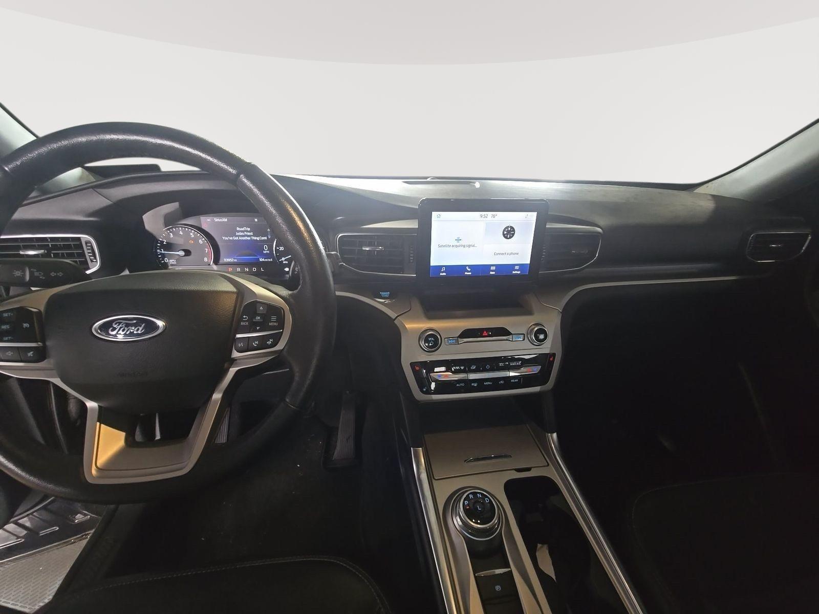 2022 Ford Explorer XLT - Photo 13