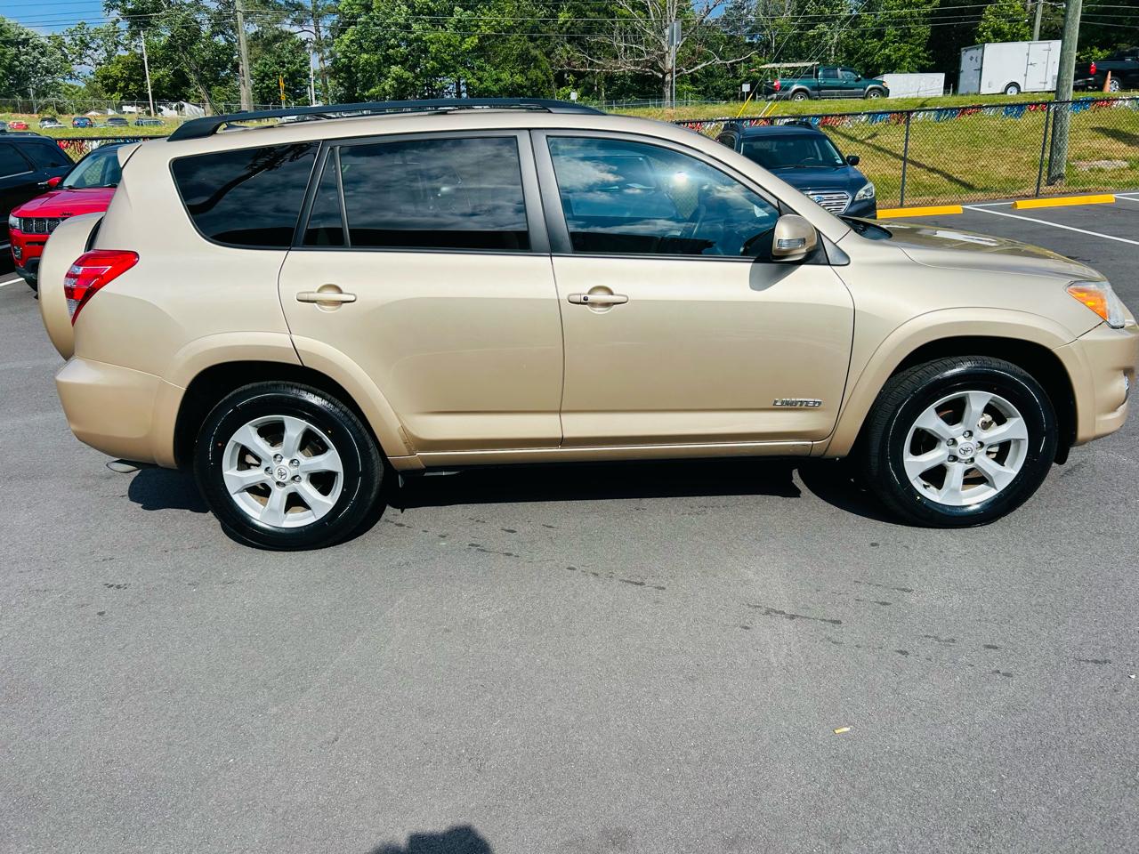 2011 Toyota RAV4 Limited - Photo 6