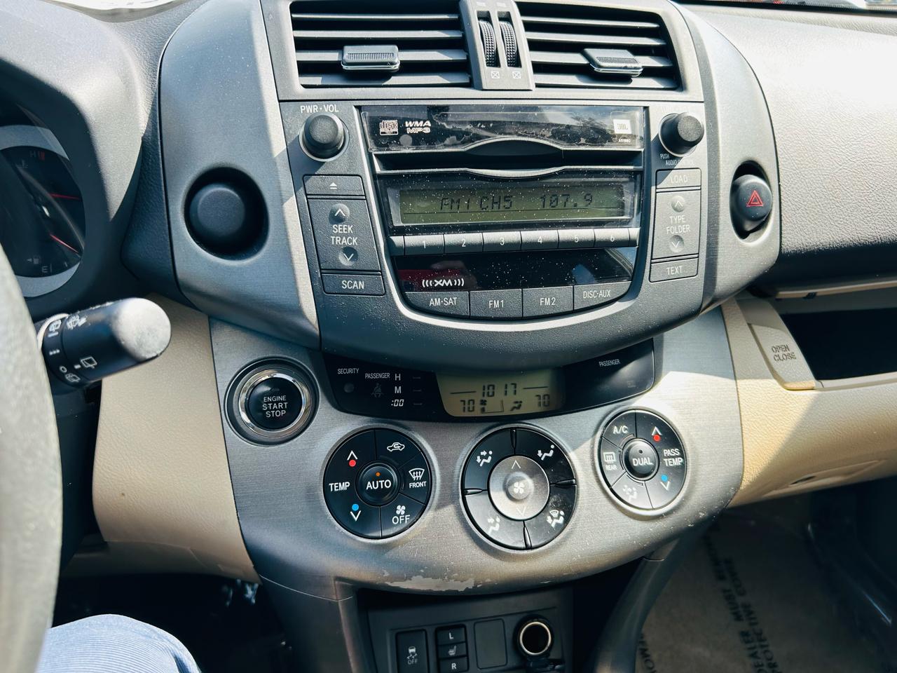 2011 Toyota RAV4 Limited - Photo 22