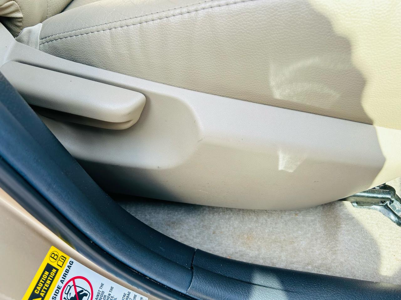 2011 Toyota RAV4 Limited - Photo 36