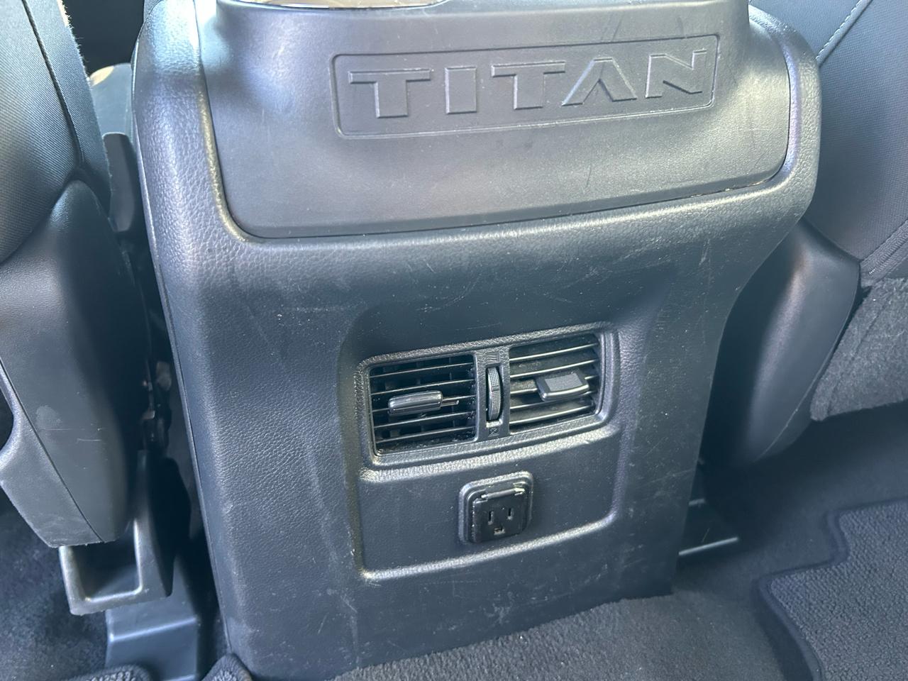2018 Nissan Titan SV - Photo 24
