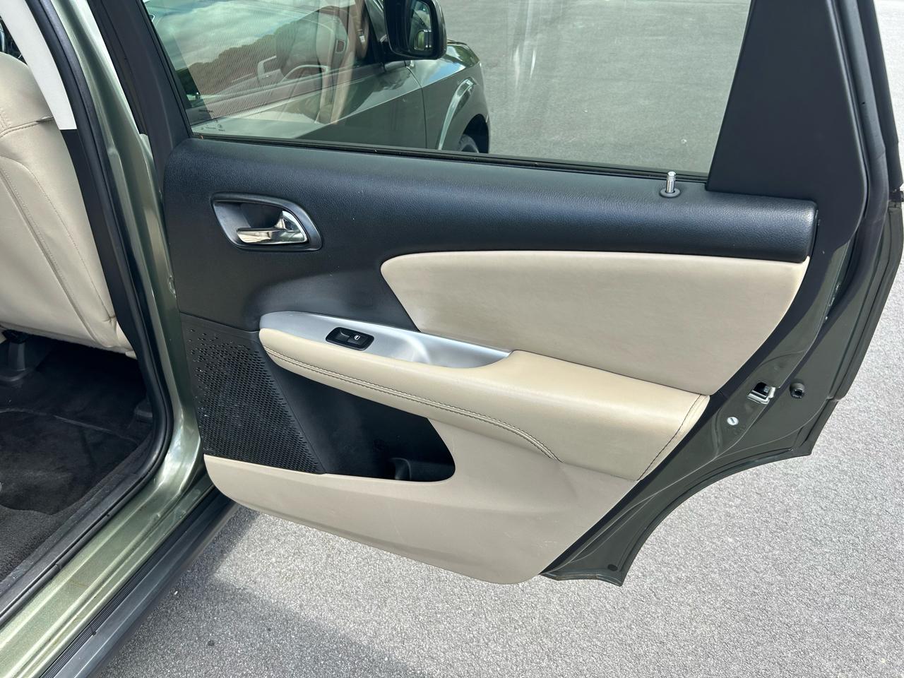 2019 Dodge Journey SE - Photo 27