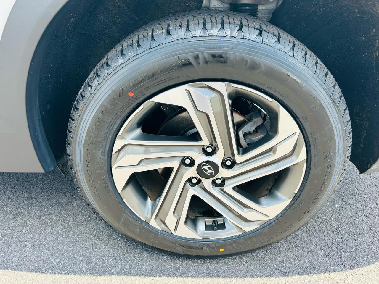 2021 Hyundai Santa Fe SEL - Photo 10