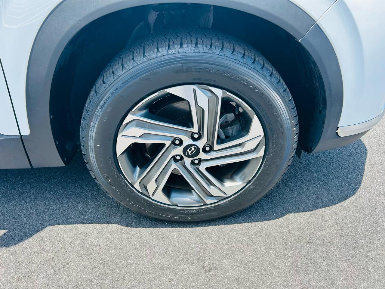 2021 Hyundai Santa Fe SEL - Photo 12