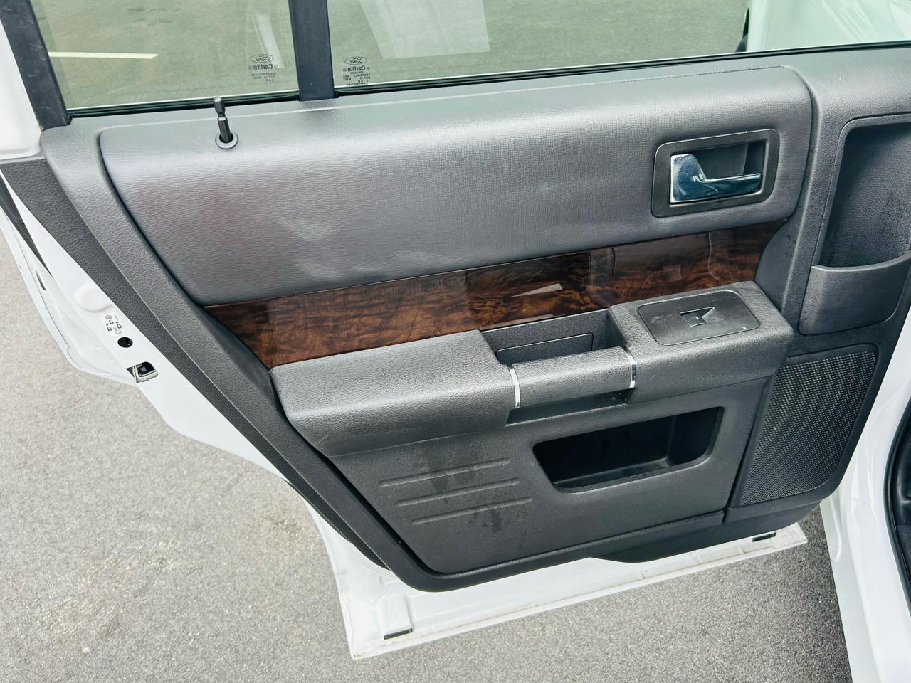 2019 Ford Flex Limited - Photo 22