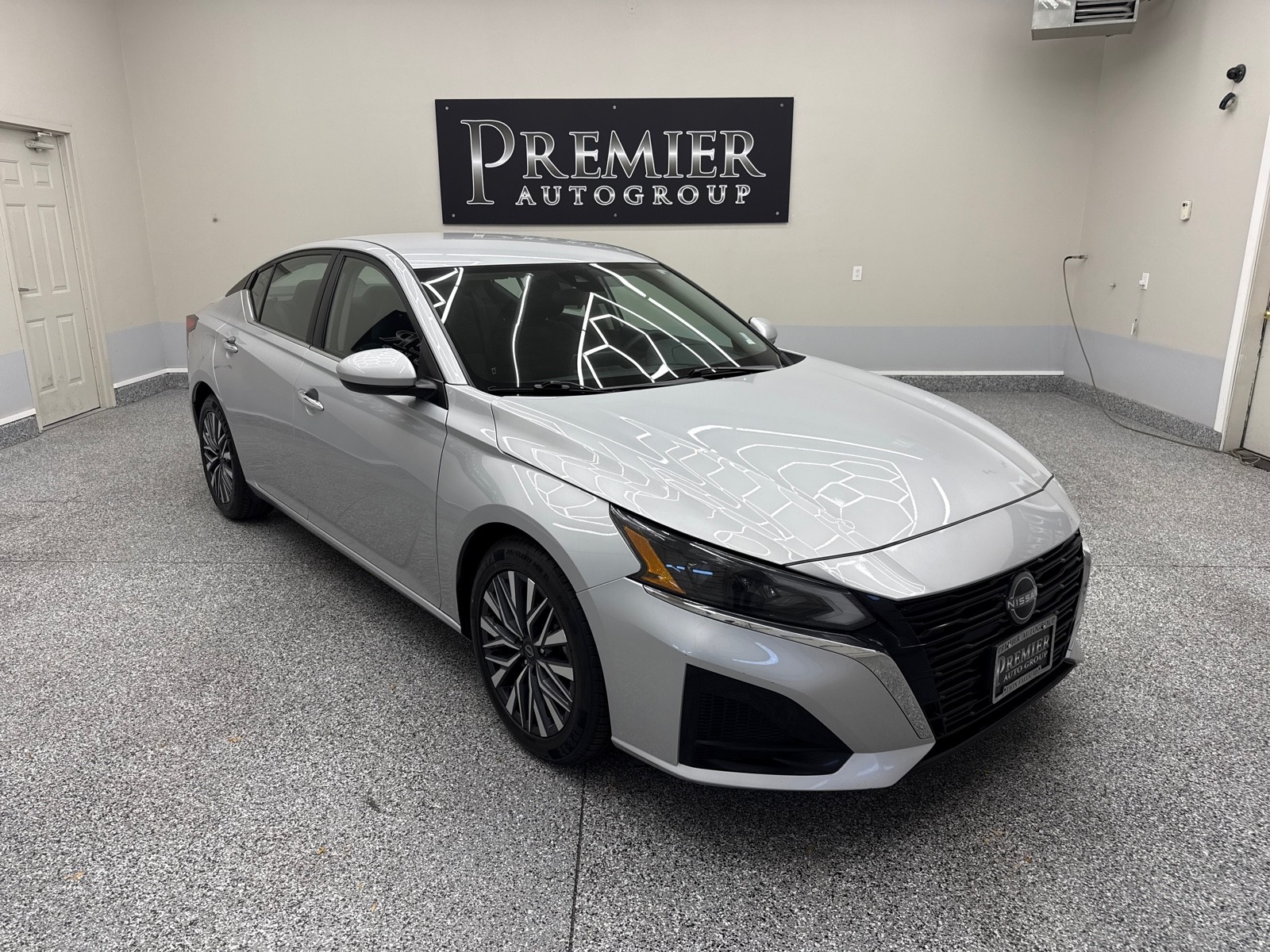 2023 Nissan Altima SV