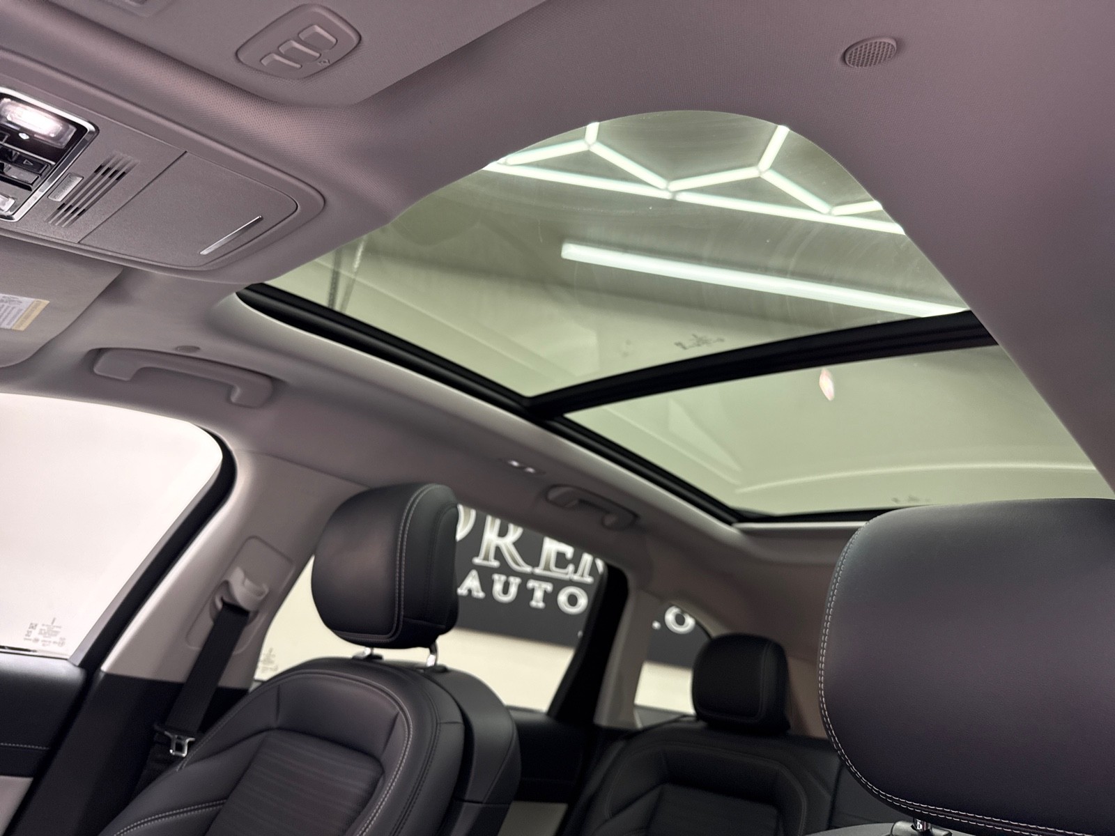 2024 Lincoln Nautilus Reserve - Photo 12