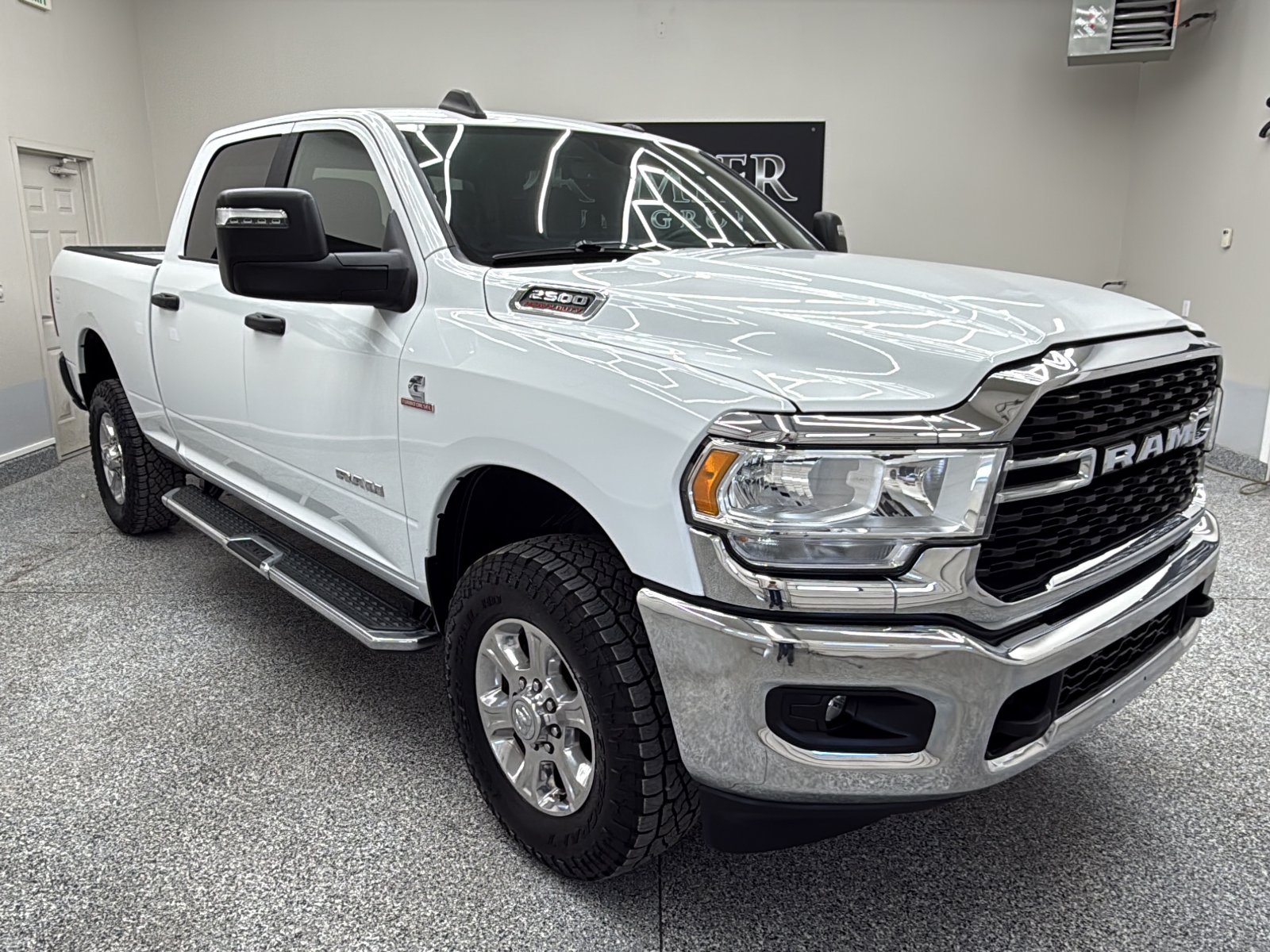 2024 RAM 2500 Big Horn 4X4 Crew Cab SWB's photo