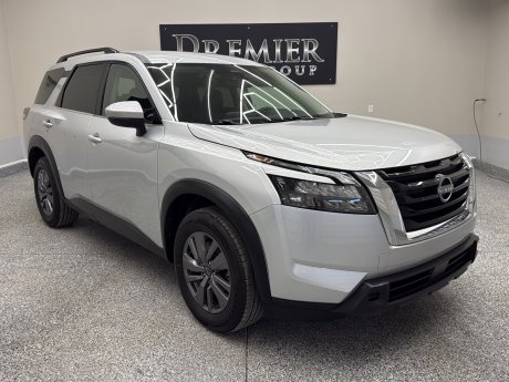 2024 Nissan PATHFINDER SV 4WD 
