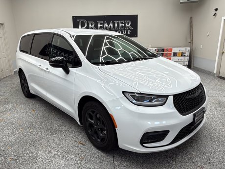 2024 Chrysler Pacifica Hybrid S Appearance Pkg 