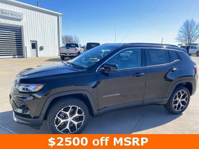 2024 Jeep Compass Limited (427040) Main Image