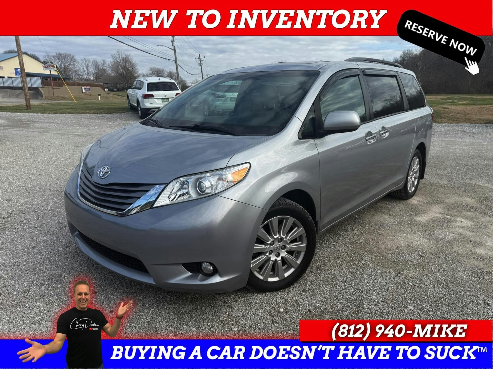 2017 Toyota Sienna XLE Minivan (P1501) Main Image