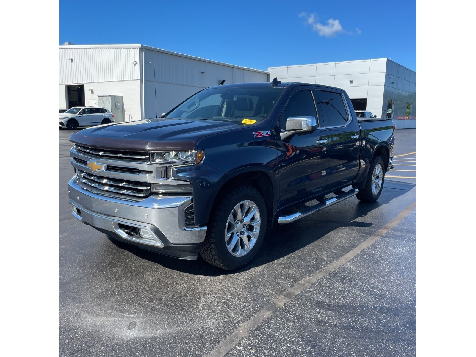 2019 Chevrolet Silverado 1500 LTZ (1806) Main Image