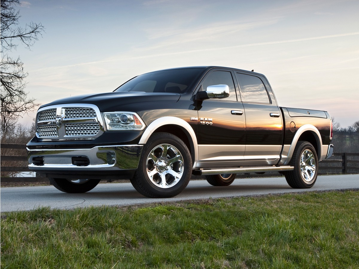 2018 Ram 1500 SLT (1882) Main Image