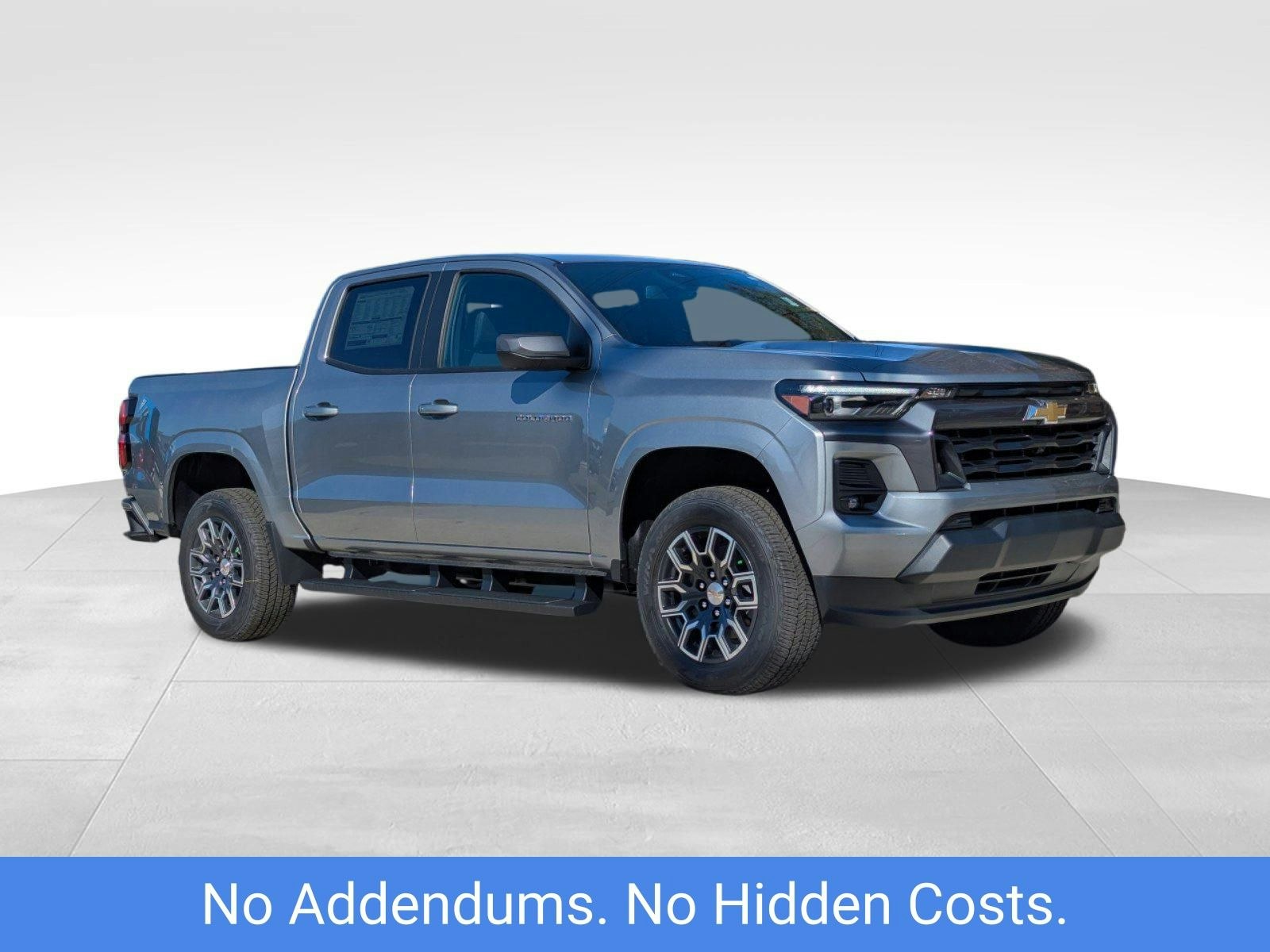 2024 Chevrolet Colorado LT (FG19966) Main Image