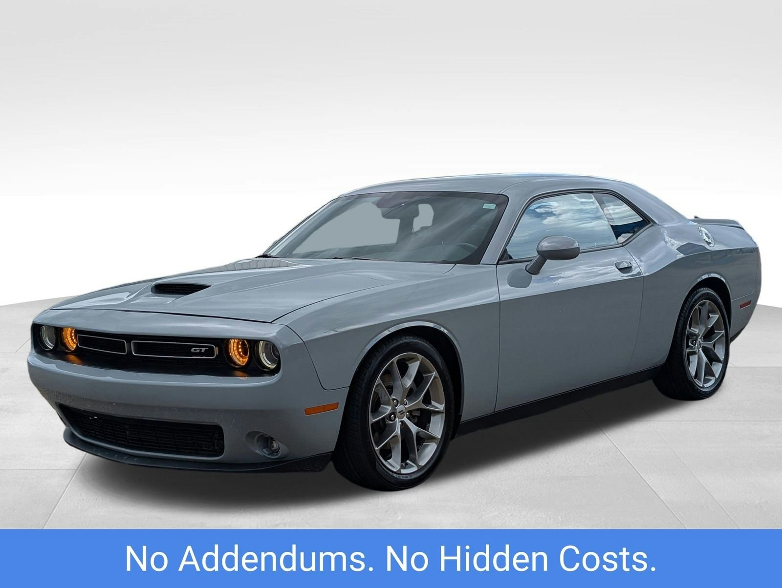 2022 Dodge Challenger GT (FG37611A) Main Image