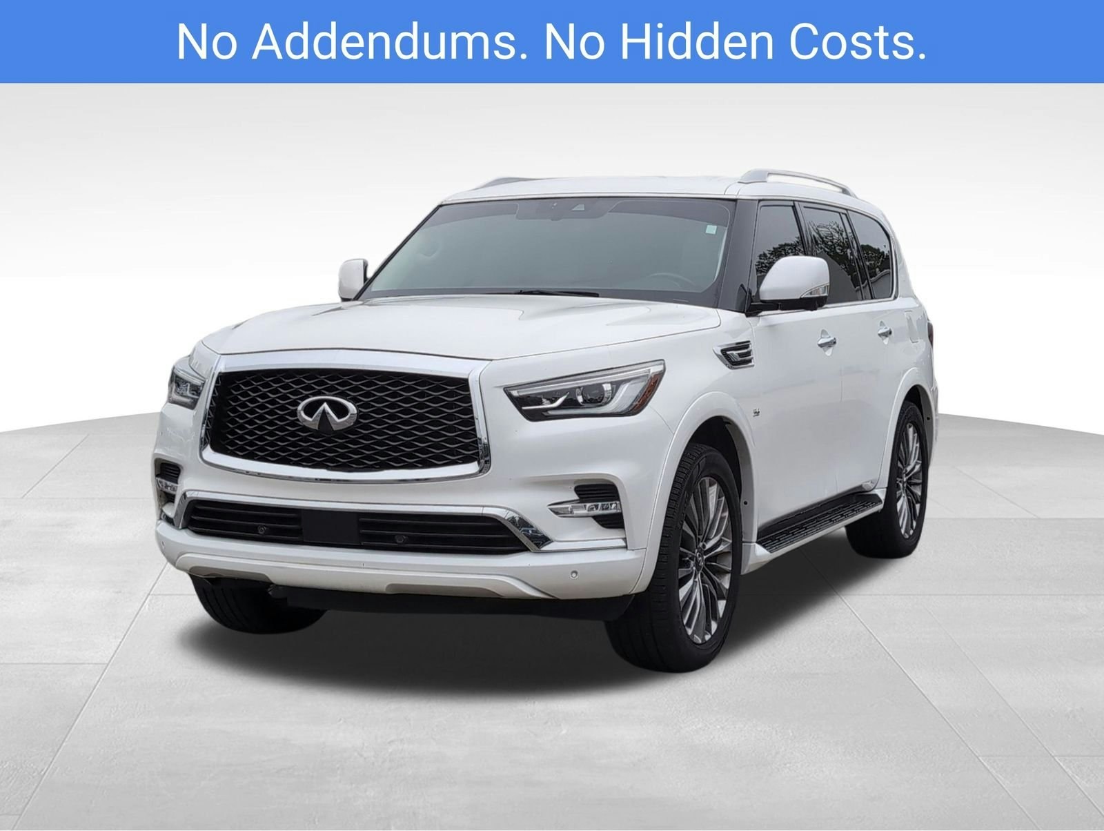 2018 Infiniti QX80 Base (FG40346TBW) Main Image