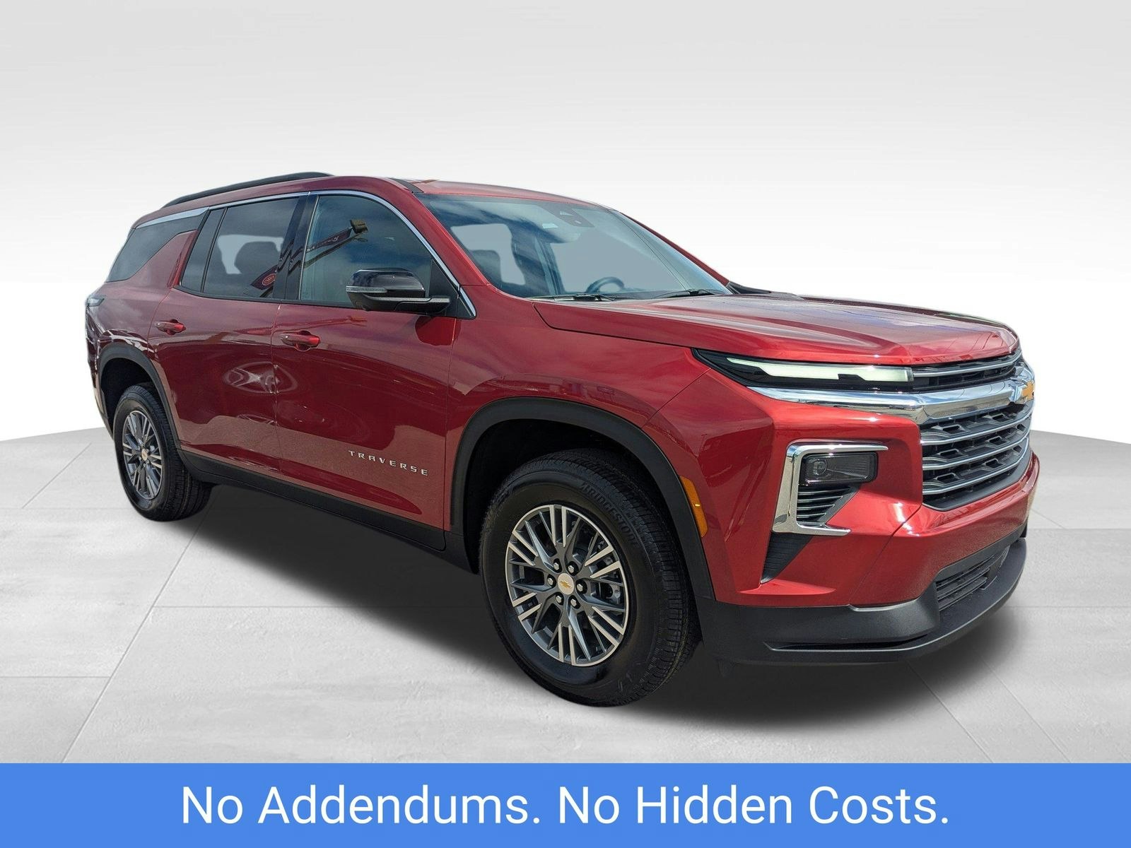 2025 Chevrolet Traverse LT (FG06117) Main Image