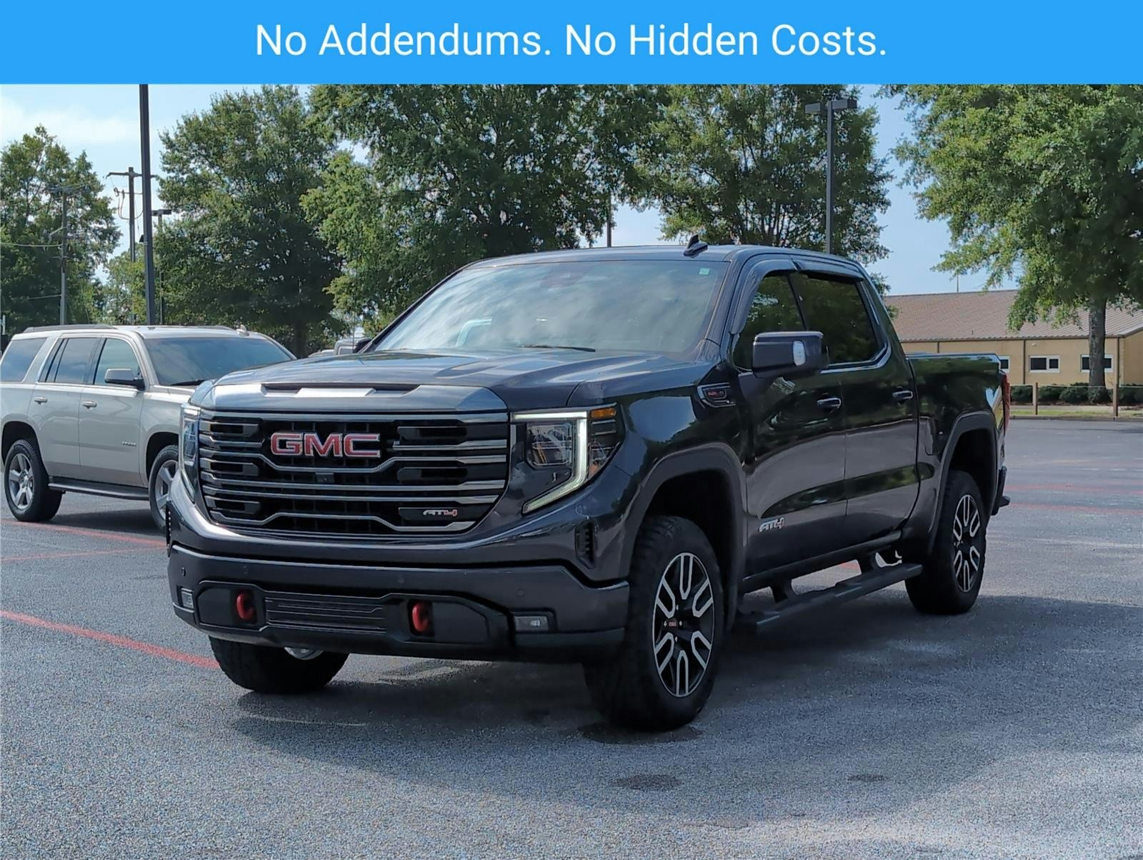 2024 GMC Sierra 1500 AT4 (FG80233TW) Main Image