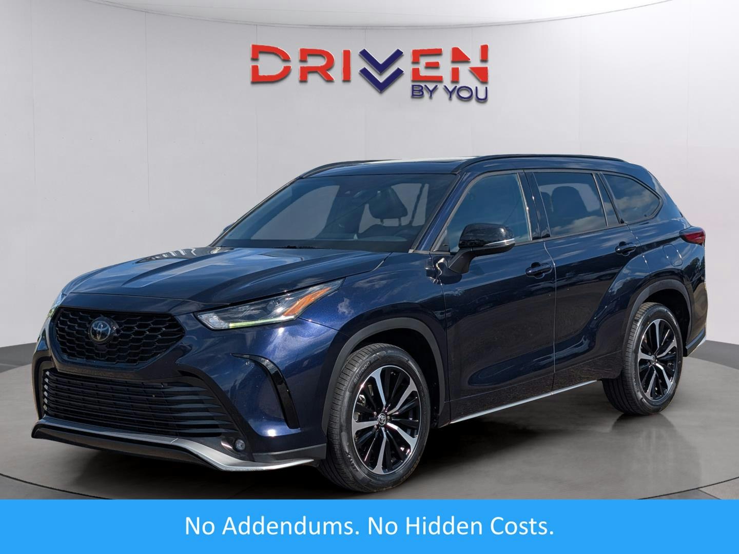 2022 Toyota Highlander (FG01036T) Main Image