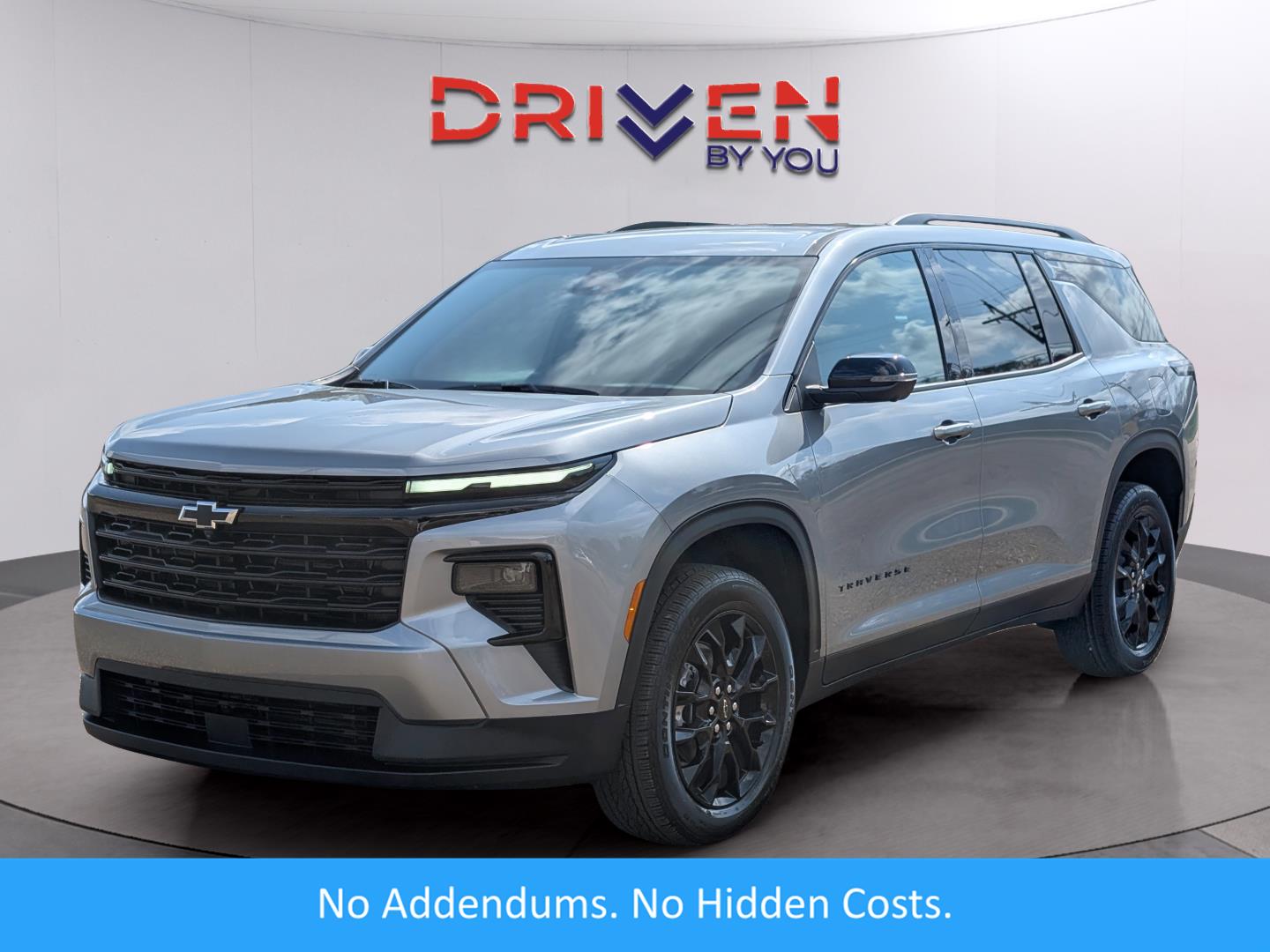 2026 Chevrolet Traverse FWD LT (FG74077) Main Image