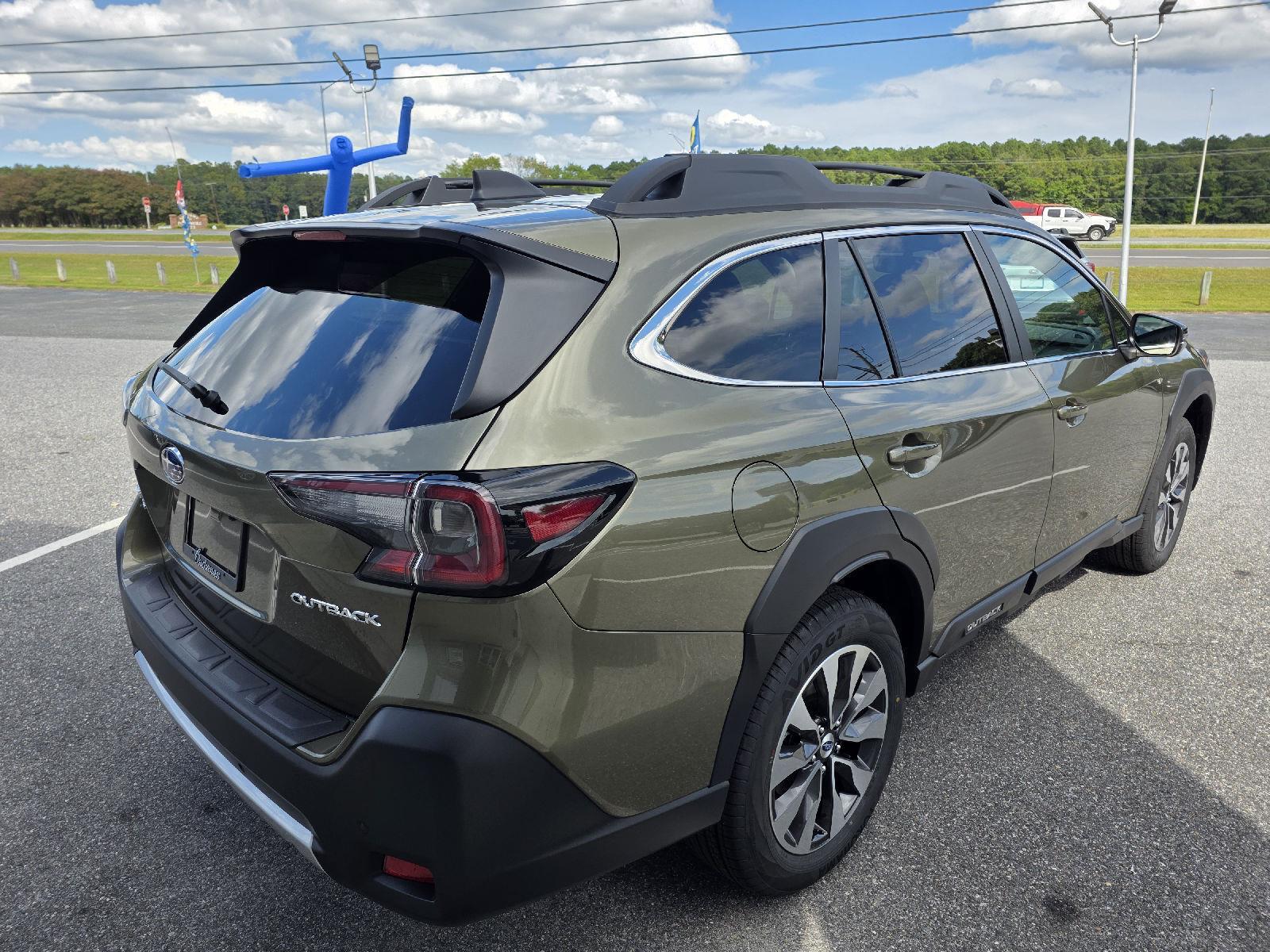 2025 Subaru Outback Limited photo 4