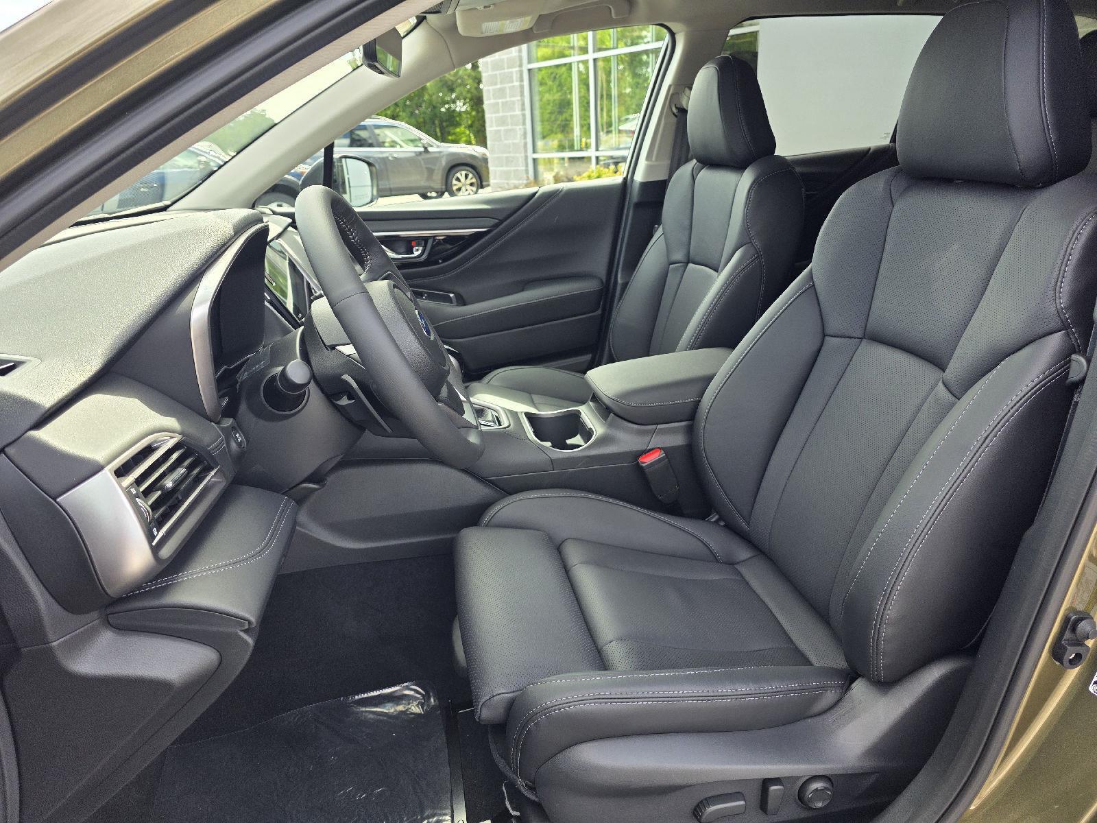 2025 Subaru Outback Limited photo 8