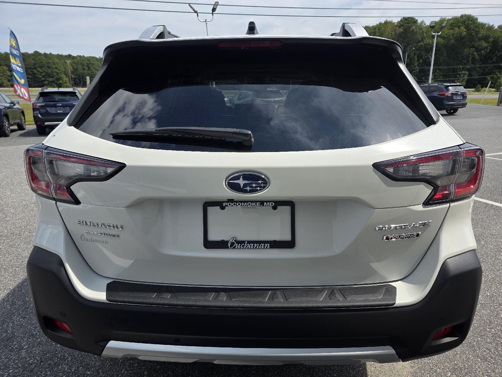 2025 Subaru Outback Touring photo 6