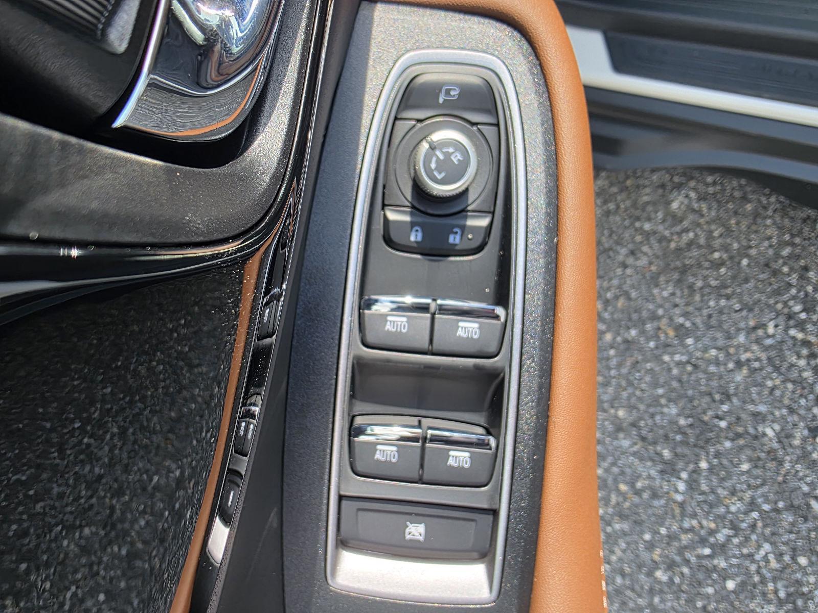 2025 Subaru Outback Touring photo 10
