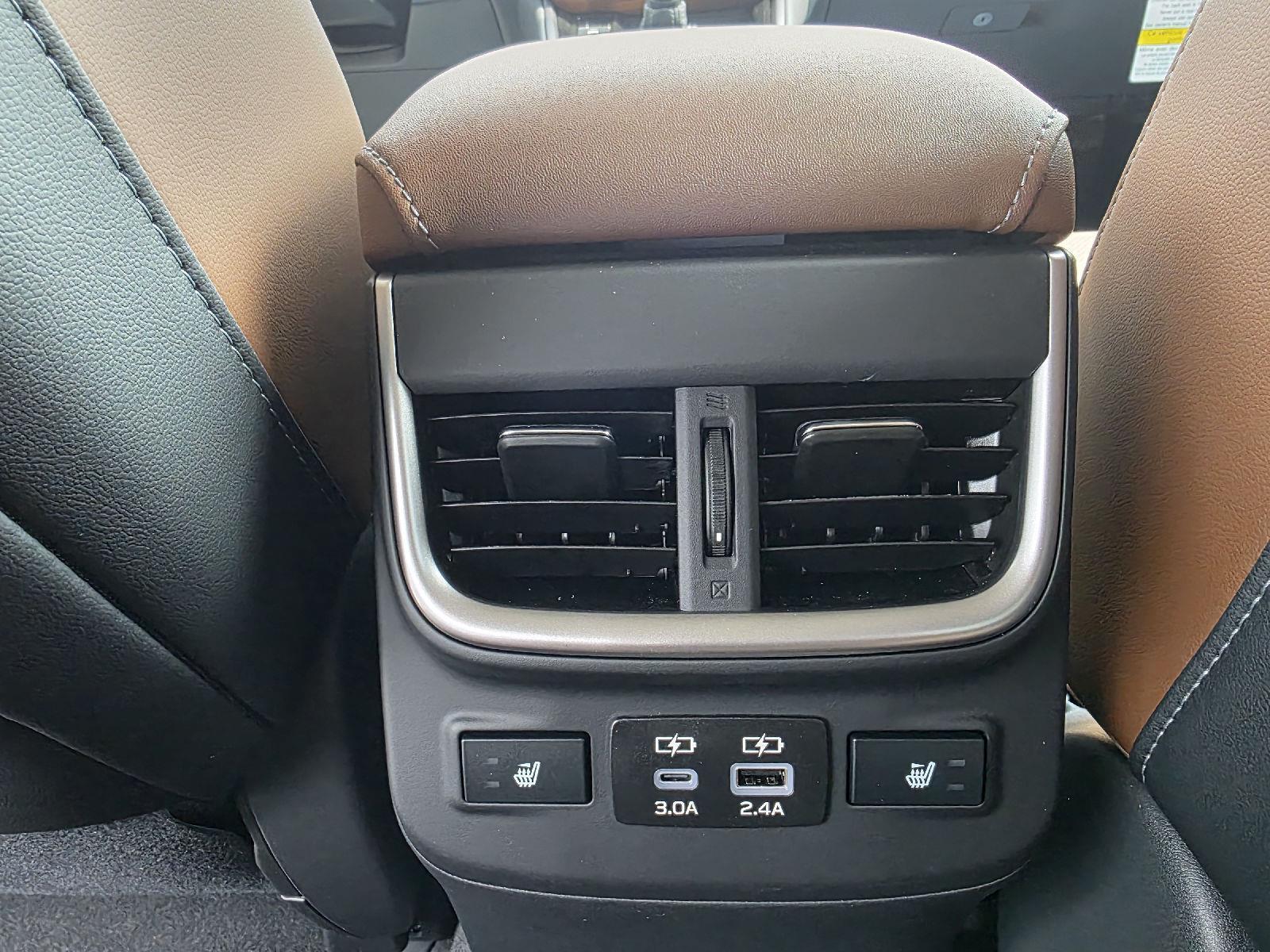 2025 Subaru Outback Touring photo 14