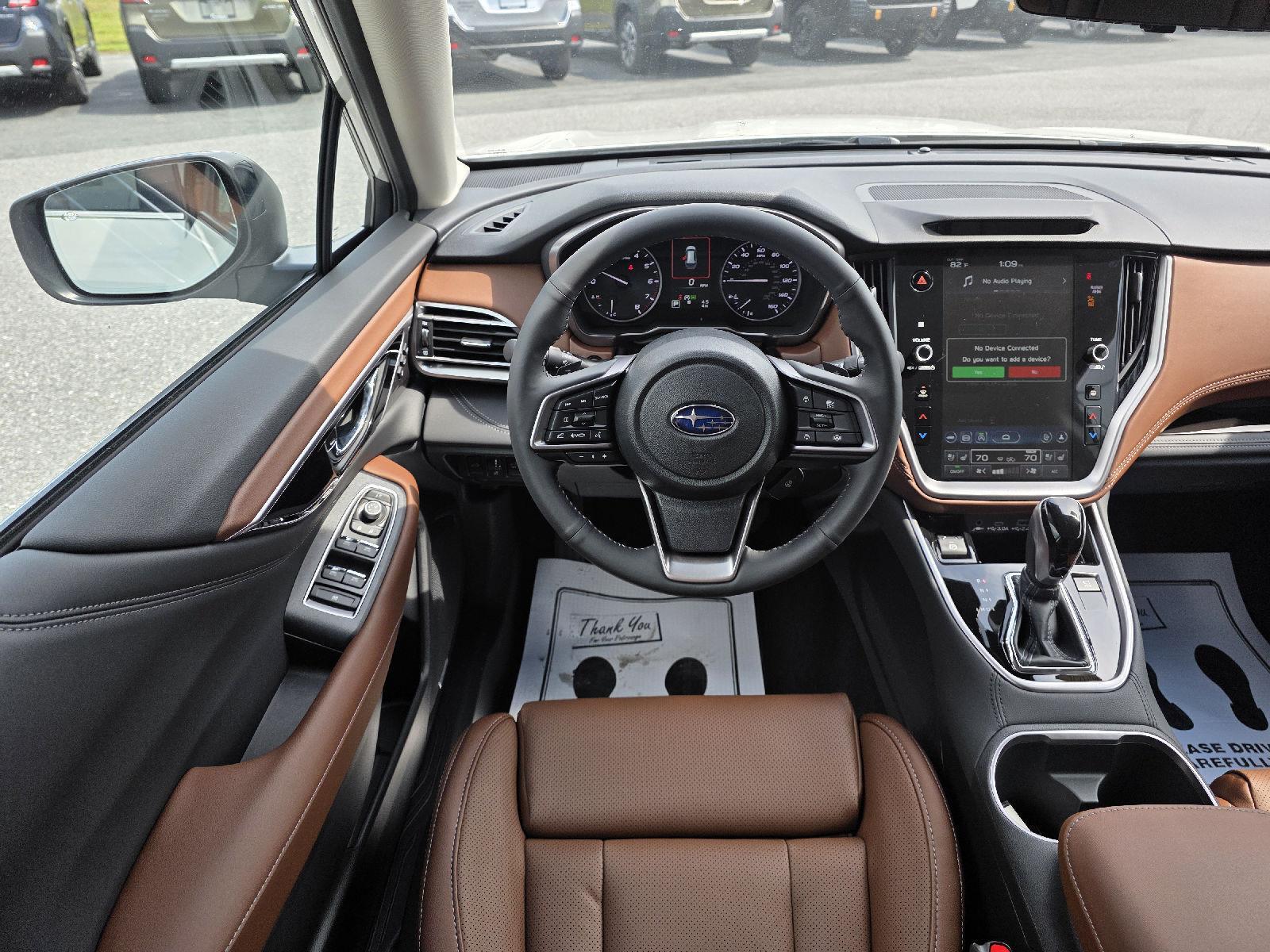 2025 Subaru Outback Touring photo 16