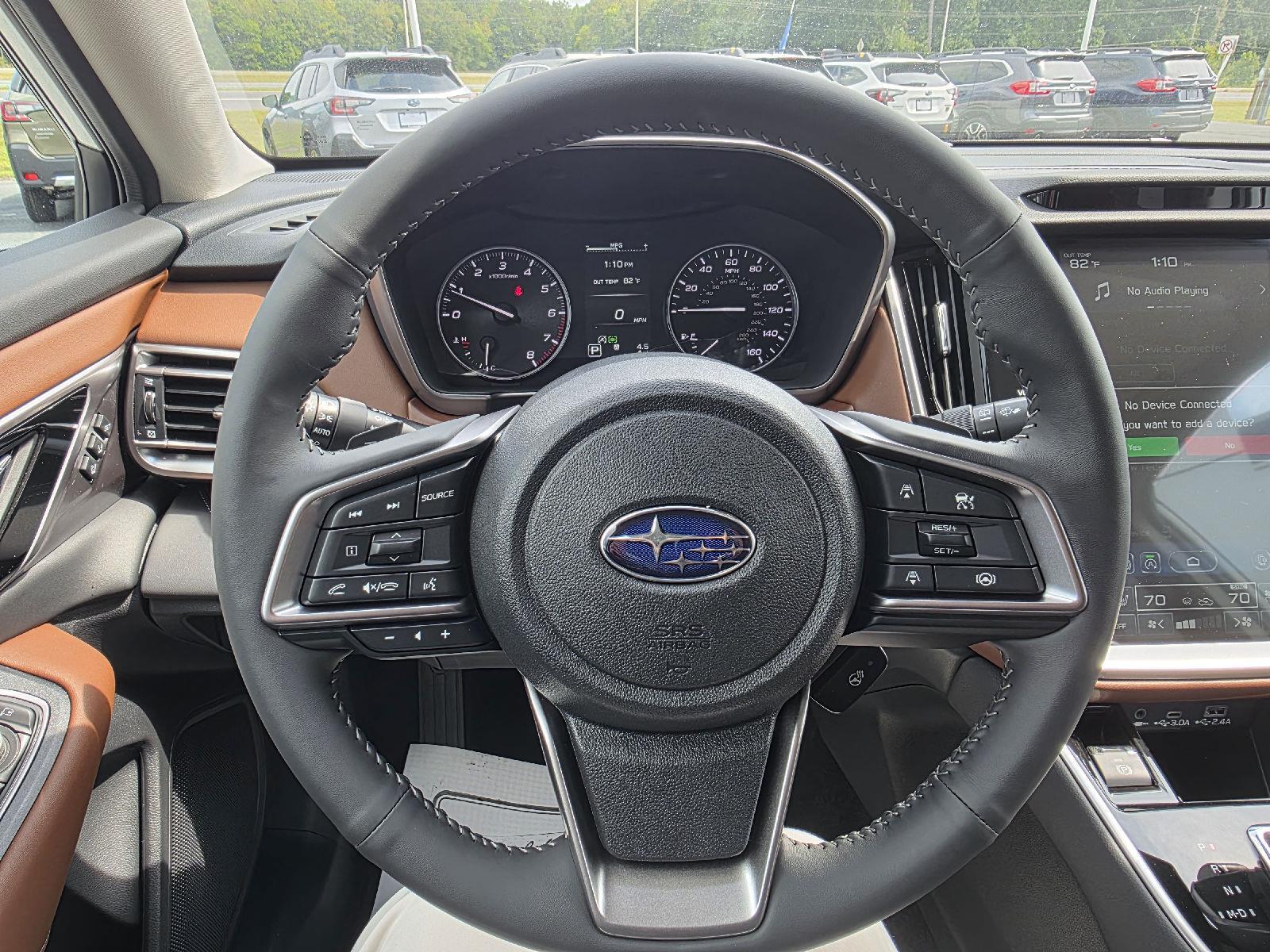 2025 Subaru Outback Touring photo 18