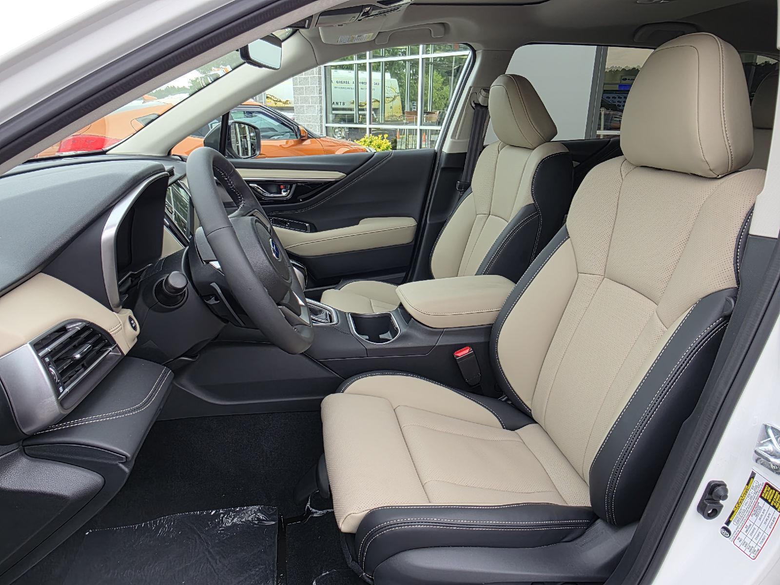 2025 Subaru Outback Limited photo 8