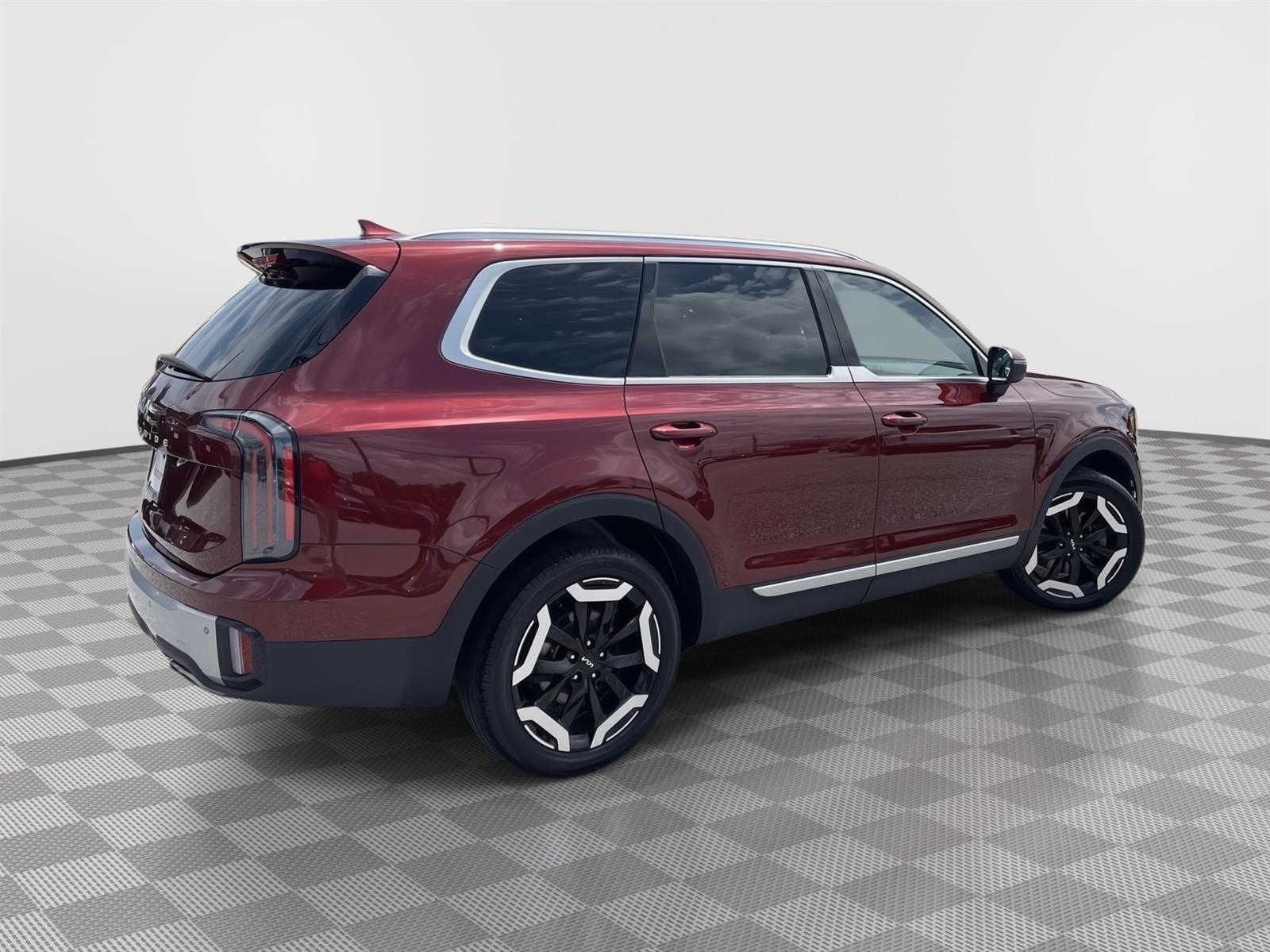 2024 Kia Telluride EX photo 5