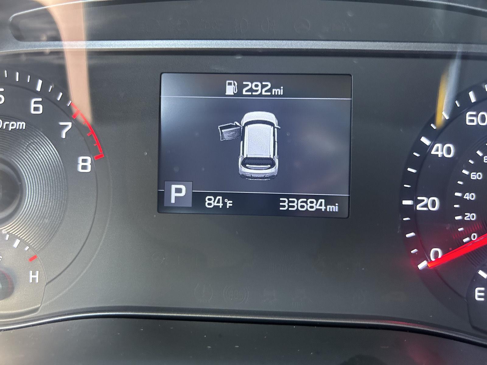 2022 Kia Soul LX photo 11