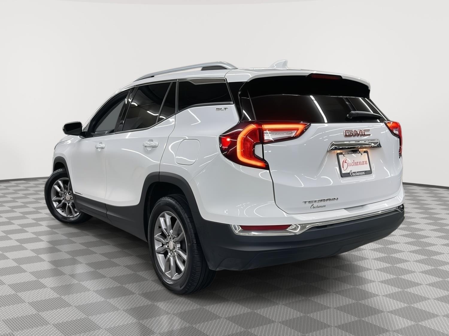 2024 Gmc Terrain SLT photo 4