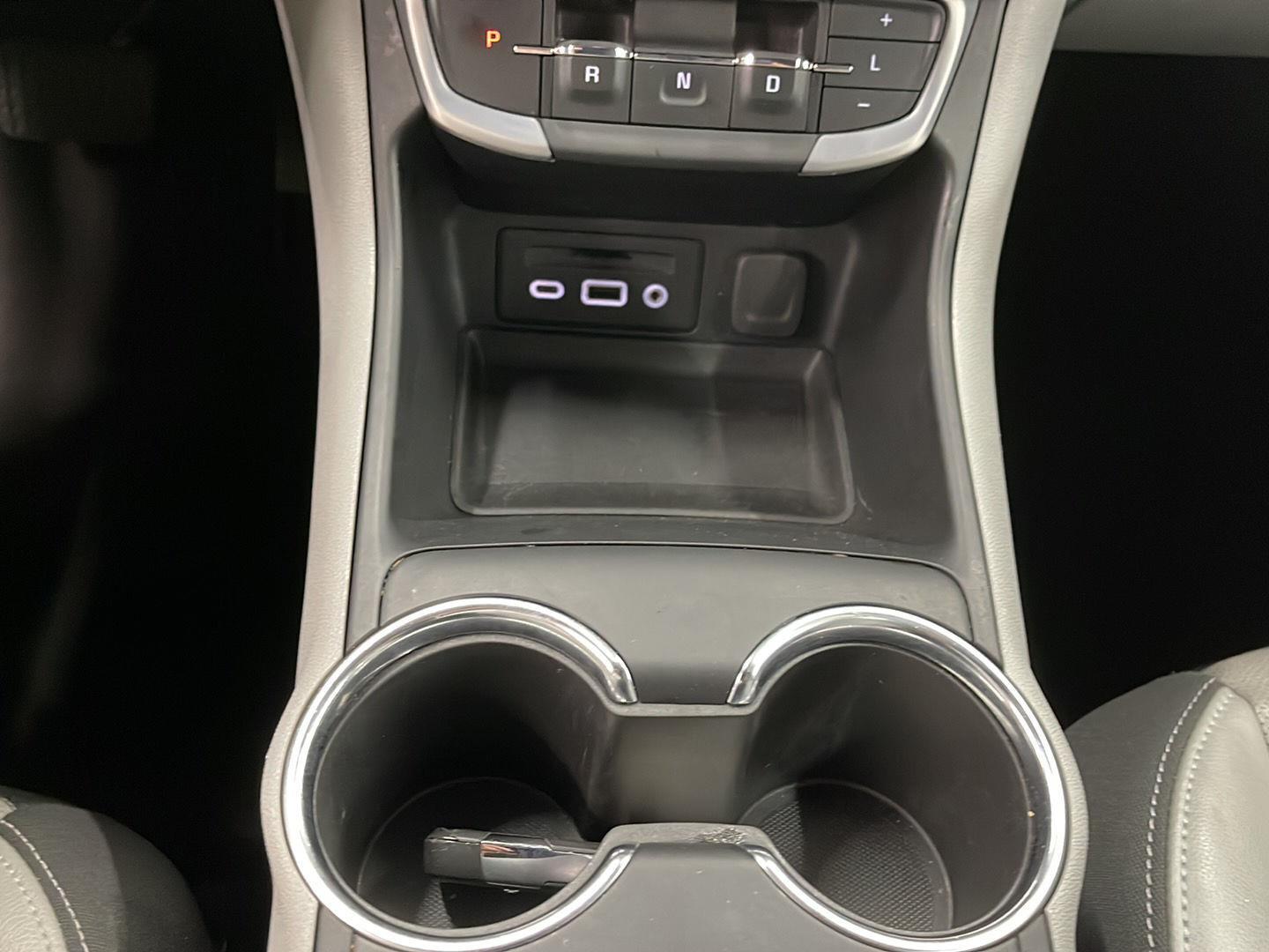 2024 Gmc Terrain SLT photo 18