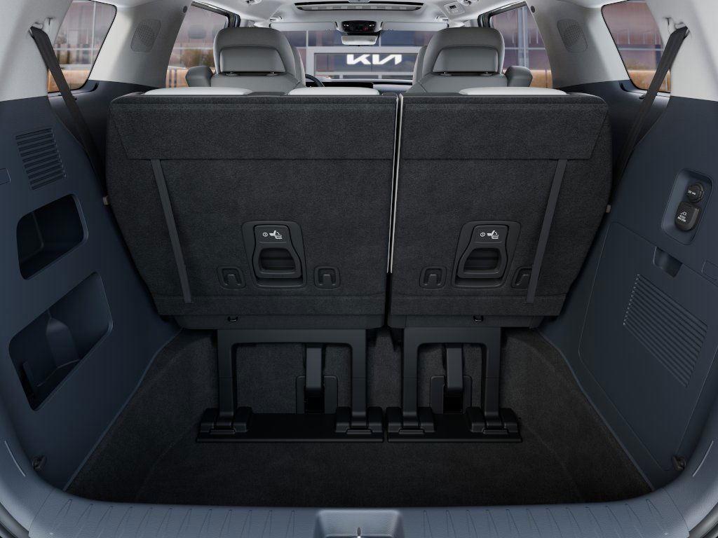 2026 Kia Carnival SX Prestige photo 17