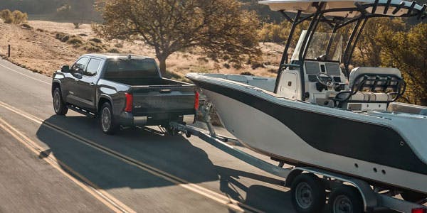 toyota tundra - towing