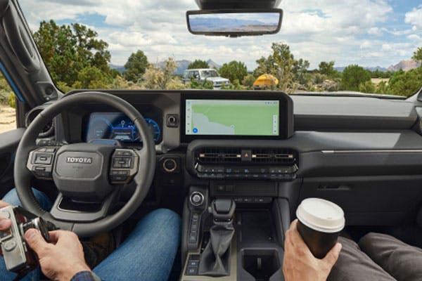 toyota land cruiser connected services