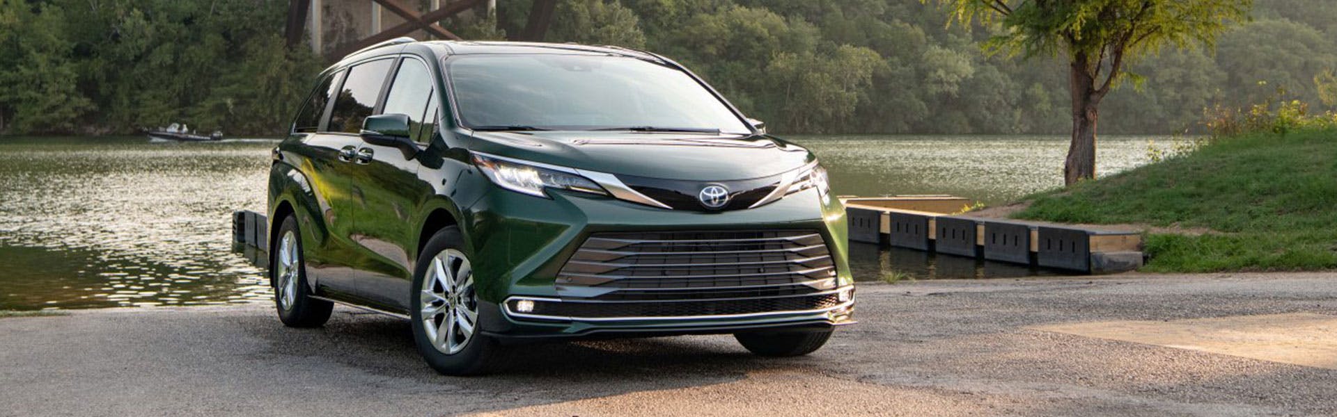 toyota sienna body exterior