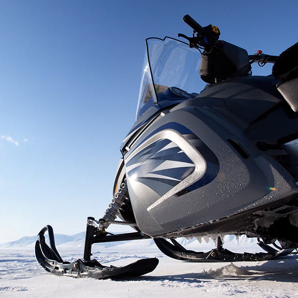 snowmobile-detailing