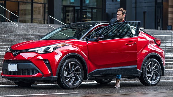 2022 toyota c-hr - utility vehicle