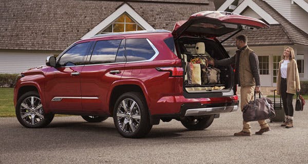 toyota sequoia exterior body, rear, cargo, storage