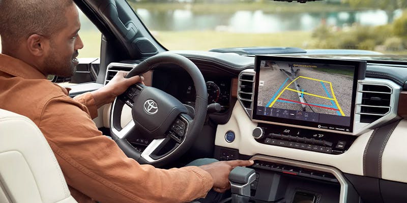 toyota tundra connected services